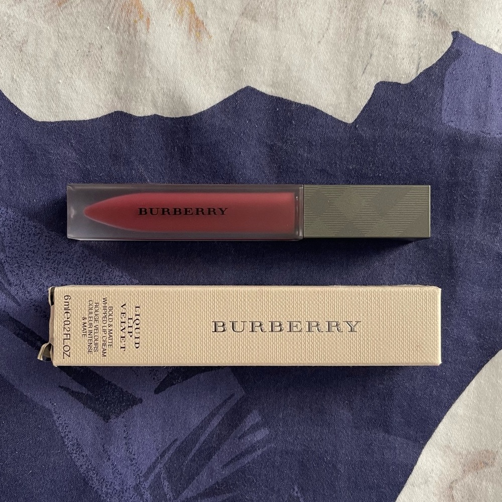 Burberry Liquid Lip Velvet - Oxblood No.53